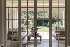 Comment harmoniser la décoration intérieure avec l'aménagement extérieur de sa maison ?